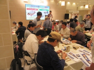 【からくりパズルを楽しむ会】
